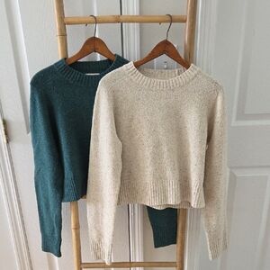 Universal Thread Sweaters Cream & Green Medium